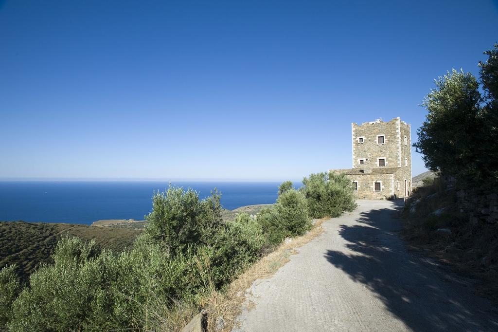 Benos Tower Villa Tsikkaliá Екстериор снимка