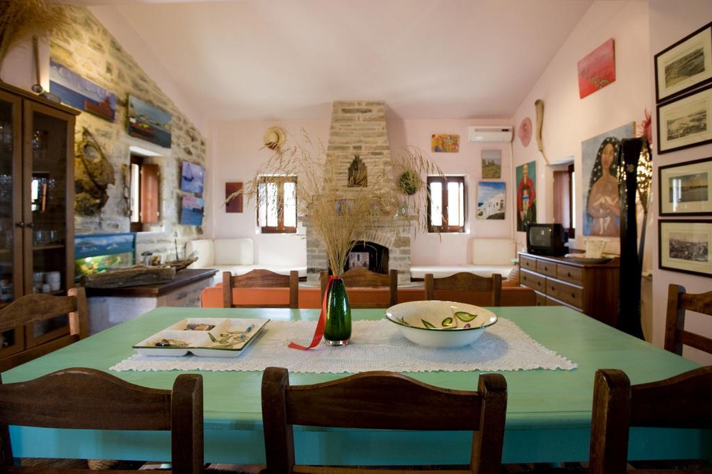 Benos Tower Villa Tsikkaliá Екстериор снимка