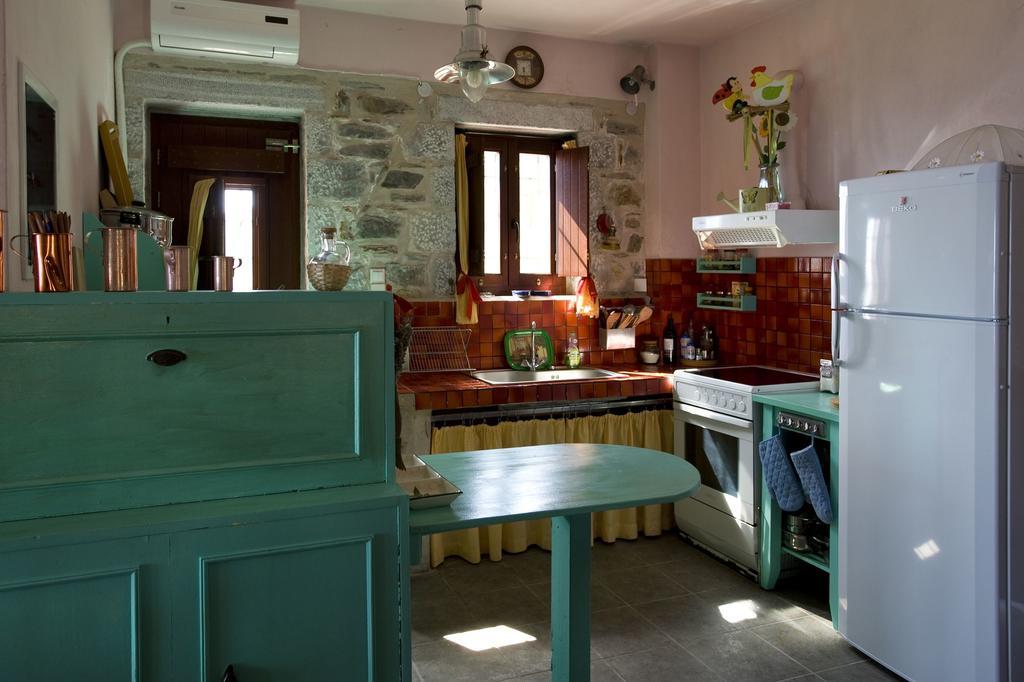 Benos Tower Villa Tsikkaliá Екстериор снимка